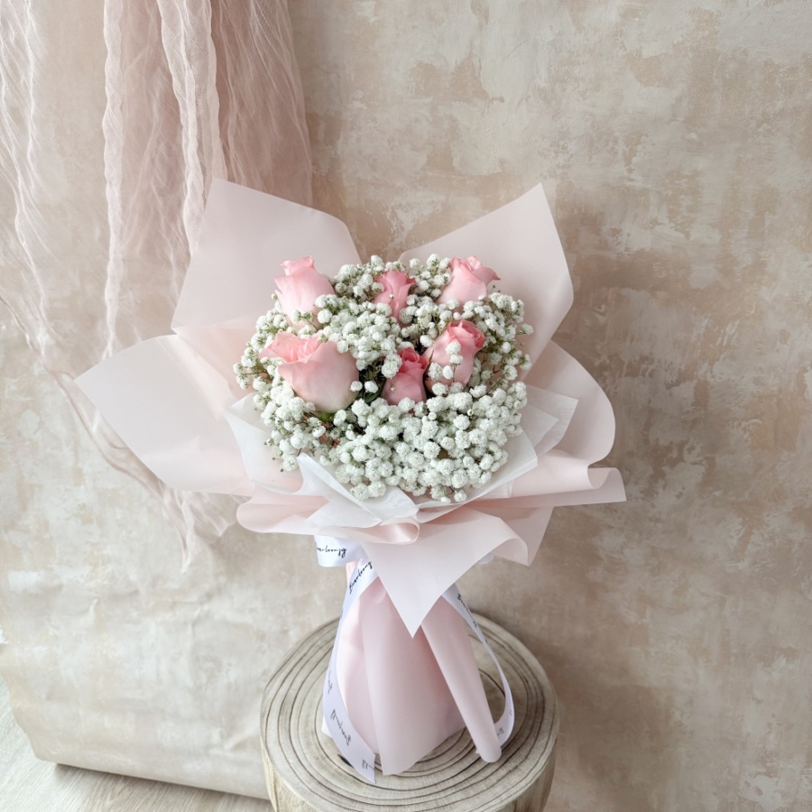[Festive] Pink Roses & Baby Breaths Bouquet