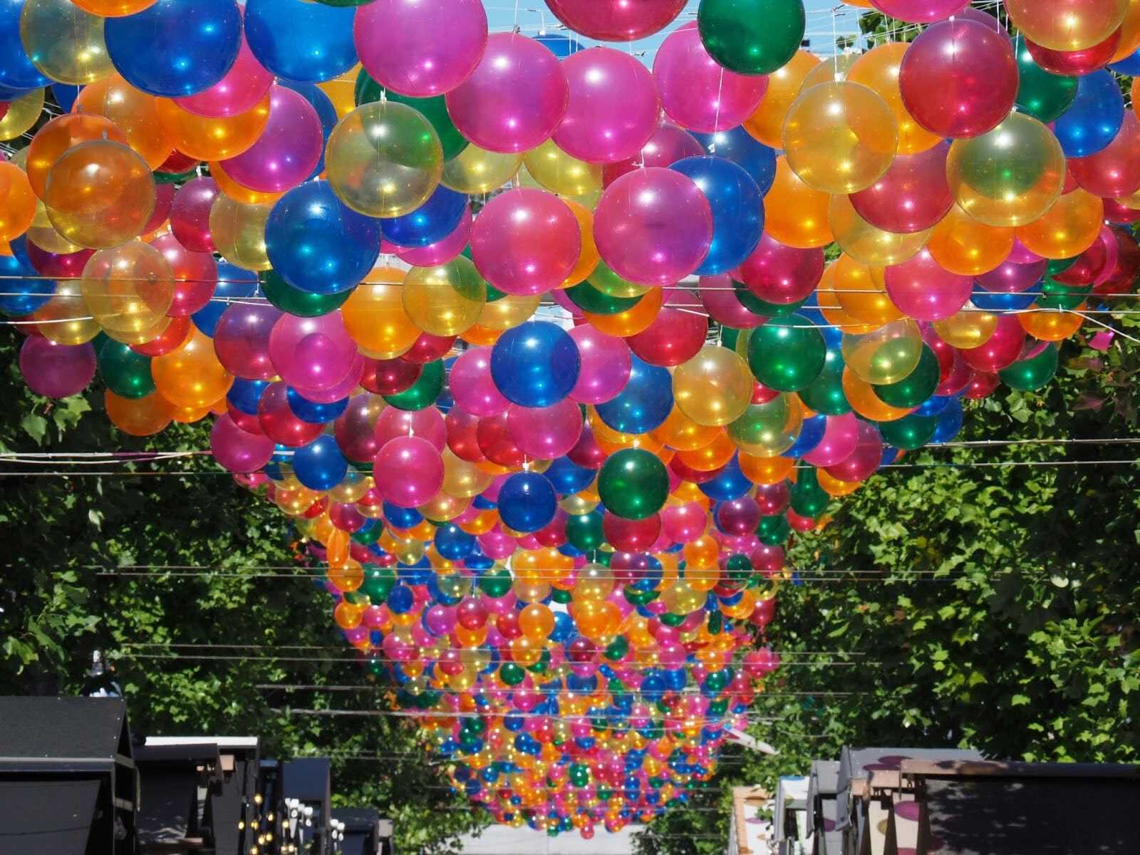 Why Do Balloons Pop On Grass An Expert Guide For Your Singapore Parties
