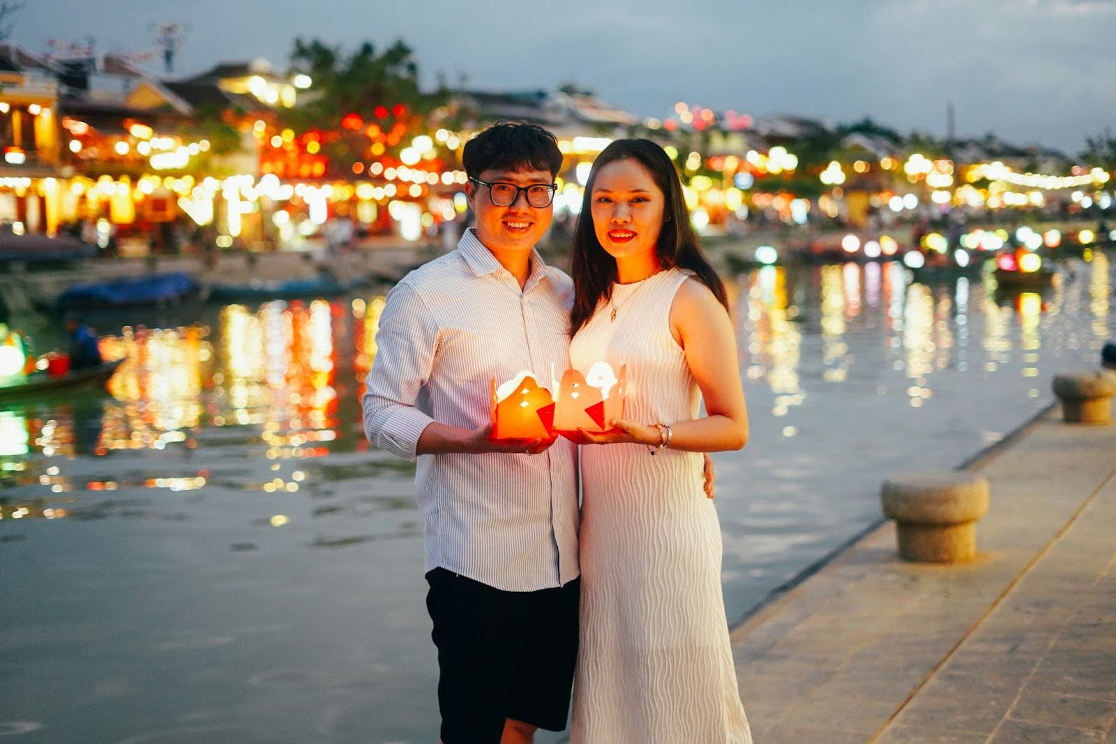 Should You Give Flowers on a First Date