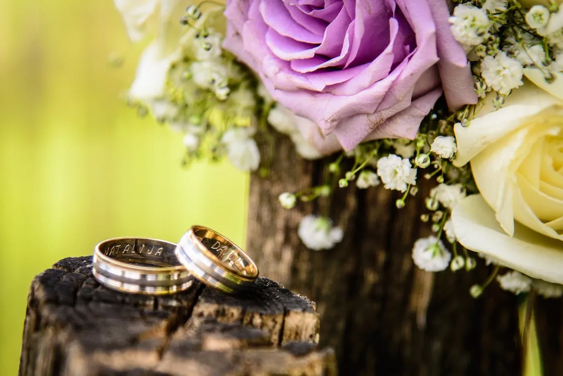 Creative Ways To Style And Pair Lavender Rose