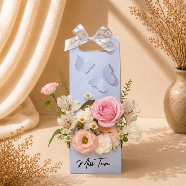 Cher Power Bloom Box